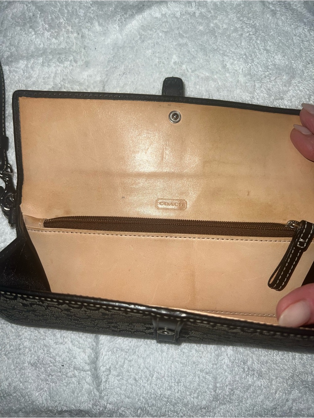 Coach Black/Tan Signature Canvas Wristlet Clutch. - Picture 7 of 12